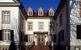 Herrenhaus Von Loew